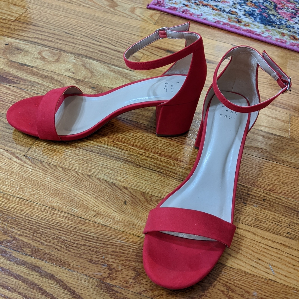 Bright red, mid heel, only worn once